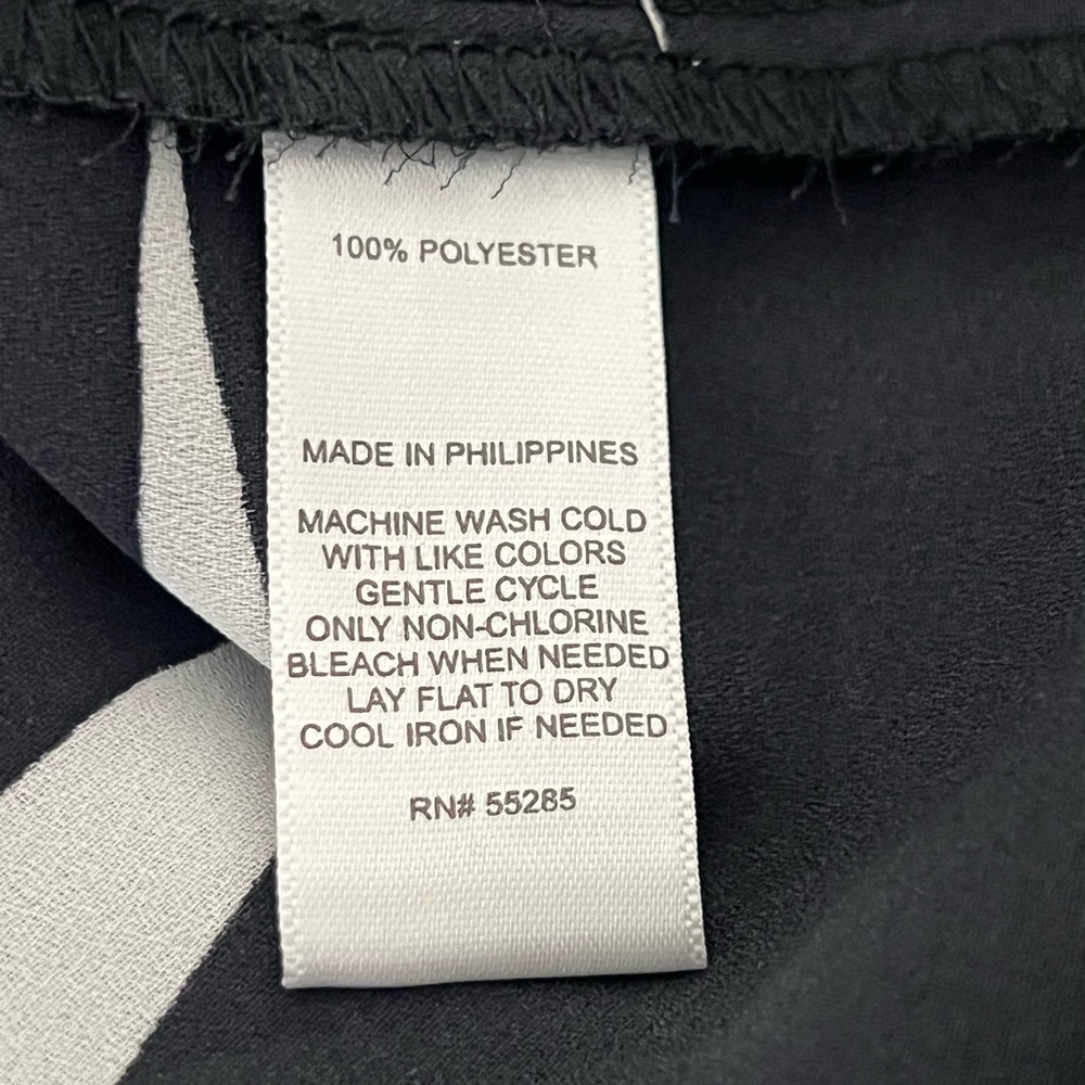 NWT Express Black White Geometric Split Back Slee… - image 7